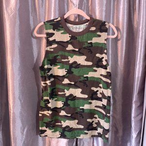 Medium camo muscle tank top